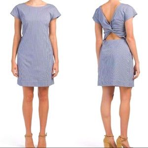 Theory Andrizza Blue Seersucker Twist Back Dress